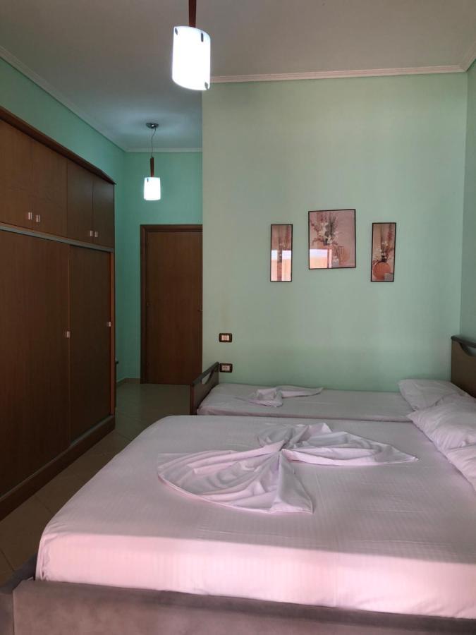 Lungomare Apartment Vlore Luaran gambar